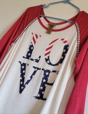 Wrangler Red and White Raglan "LOVE" Baseball Tee 4th Of July FLAWLESS